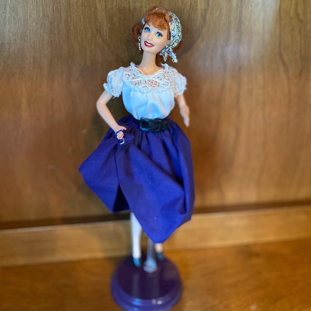 I LOVE LUCY ♥️ 🍇 🍷 Barbie Doll